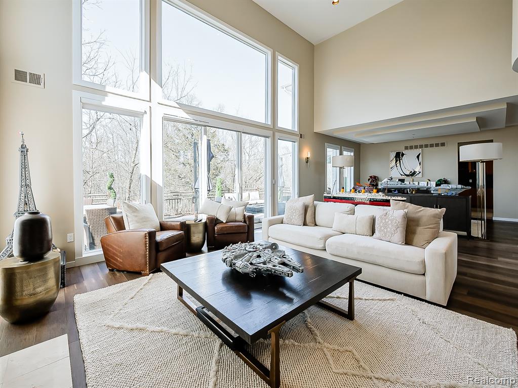 6310 Branford Drive, West Bloomfield, MI — Photo 11