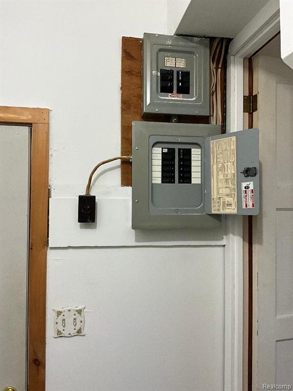 515 N Silver Street, Bad Axe, MI 48413 — Photo 16