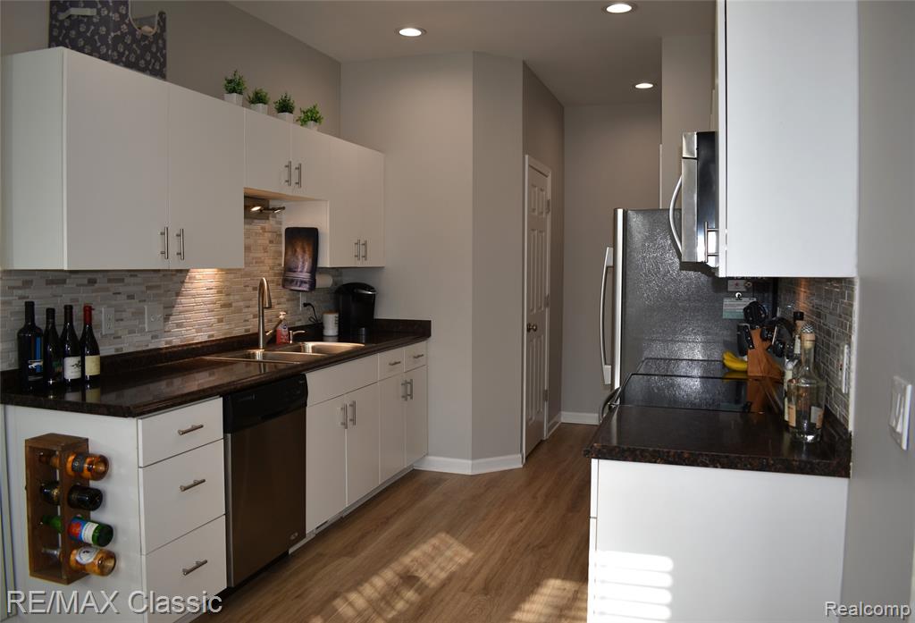 29424 Regents Pointe, 62, Farmington Hills, MI 48331 — Photo 11