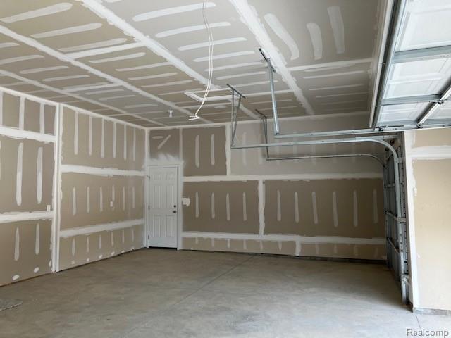 1915 MAGGIE Lane, Ypsilanti, MI 48198 — Photo 3