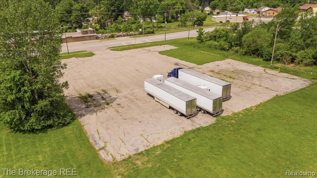 6093 Dixie Highway, Bridgeport, MI 48722 — Photo 22