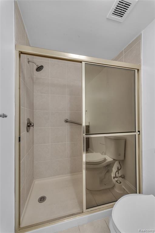 8200 E Jefferson Ave, 1610, Detroit, MI 48214 — Photo 36