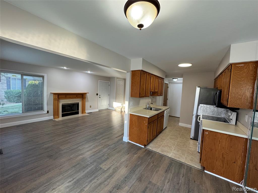 44613 Connecticut Court, Clinton Twp, MI 48038 — Photo 10