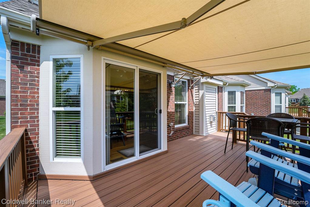 1360 Gloucester Court, Commerce Twp, MI 48390 — Photo 21