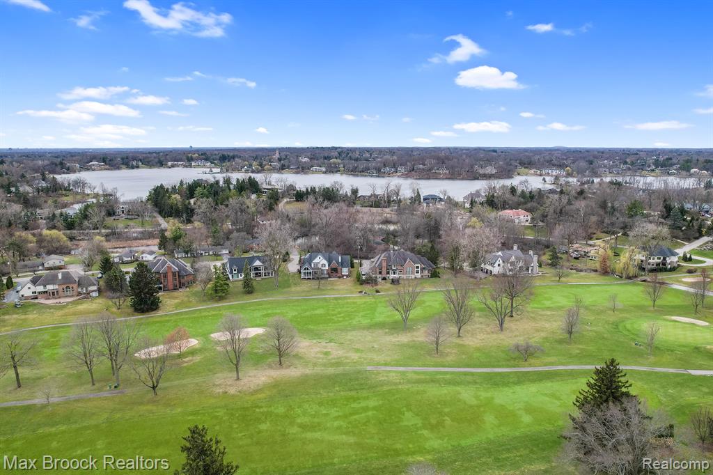 2905 W HICKORY GROVE Road, Bloomfield Hills, MI 48302 — Photo 4