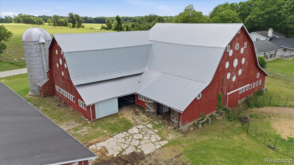5726 Barnes Road, Millington, MI 48746 — Photo 15