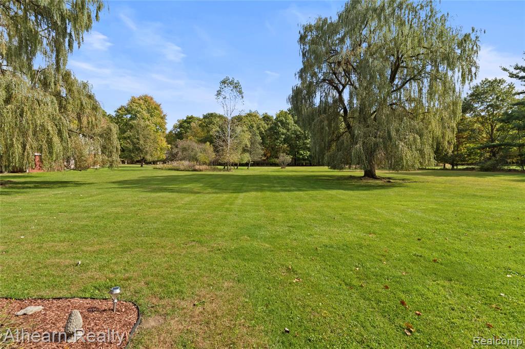 12471 Vernon Road, Bancroft, MI 48414 — Photo 7