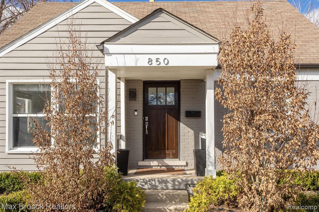 850 W LINCOLN Street, Birmingham, MI 48009 — Photo 3