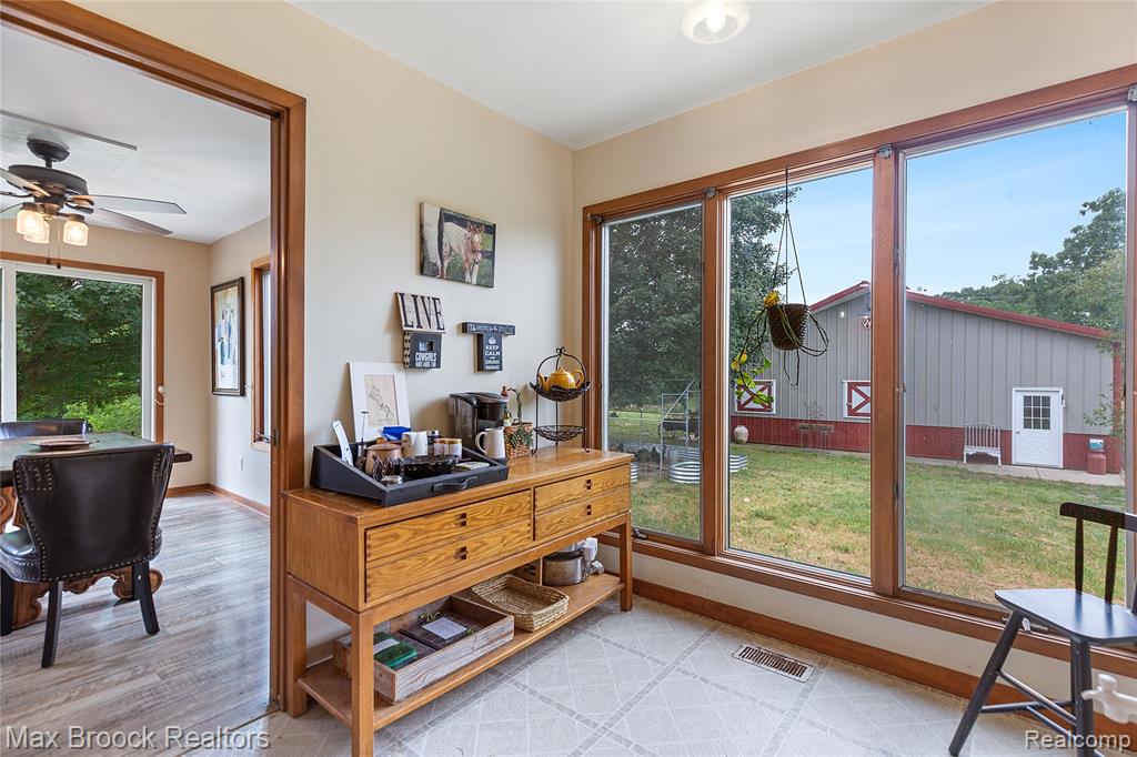 4536 Crandall Road, Howell, MI 48855 — Photo 12