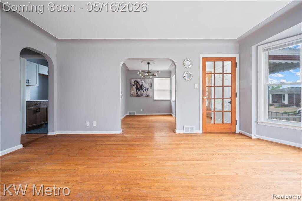 654 Kings Highway, Lincoln Park, MI 48146 — Photo 6