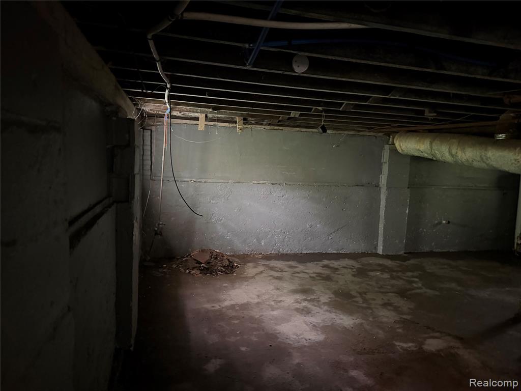 8647 ELLSWORTH Street, Detroit, MI 48238 — Photo 16