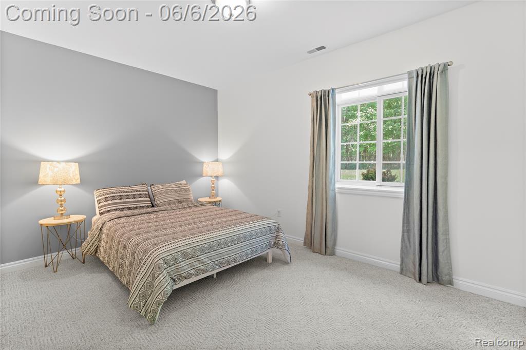 10242 Beacon Court, Grand Blanc, MI 48439 — Photo 59