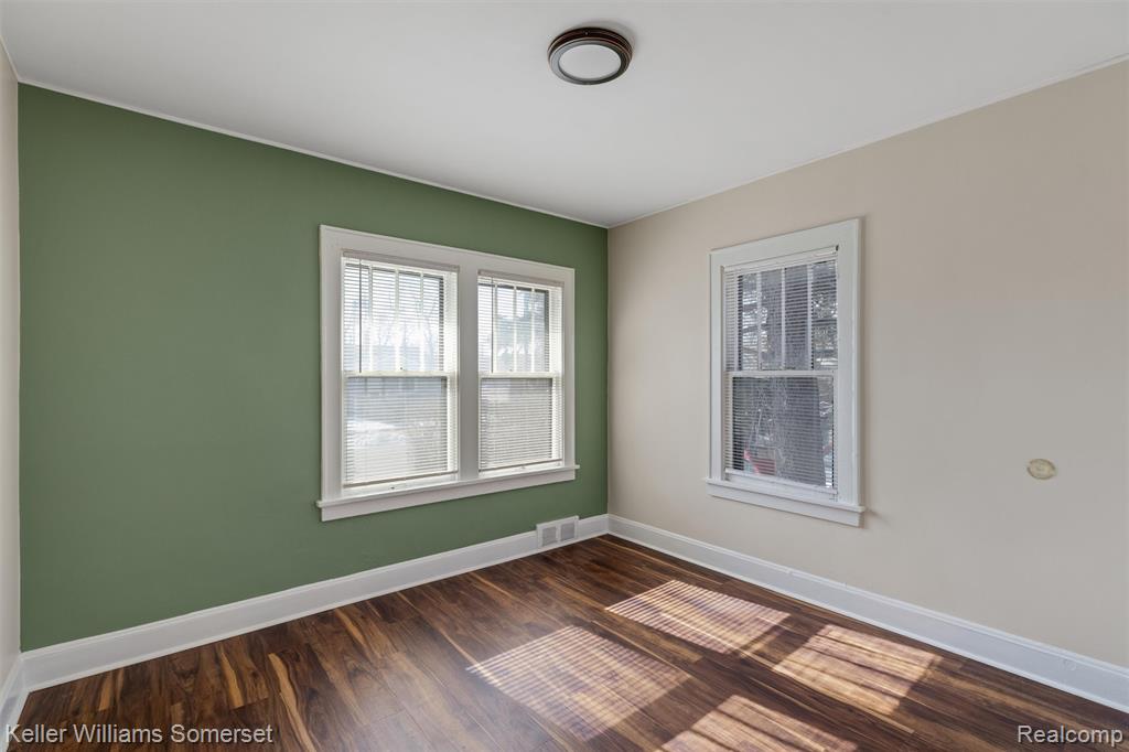7051 Maxwell Avenue, Warren, MI 48091 — Photo 12