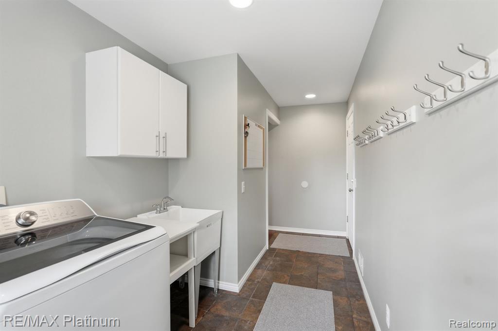 9167 Rotondo Drive, Howell, MI 48855 — Photo 18