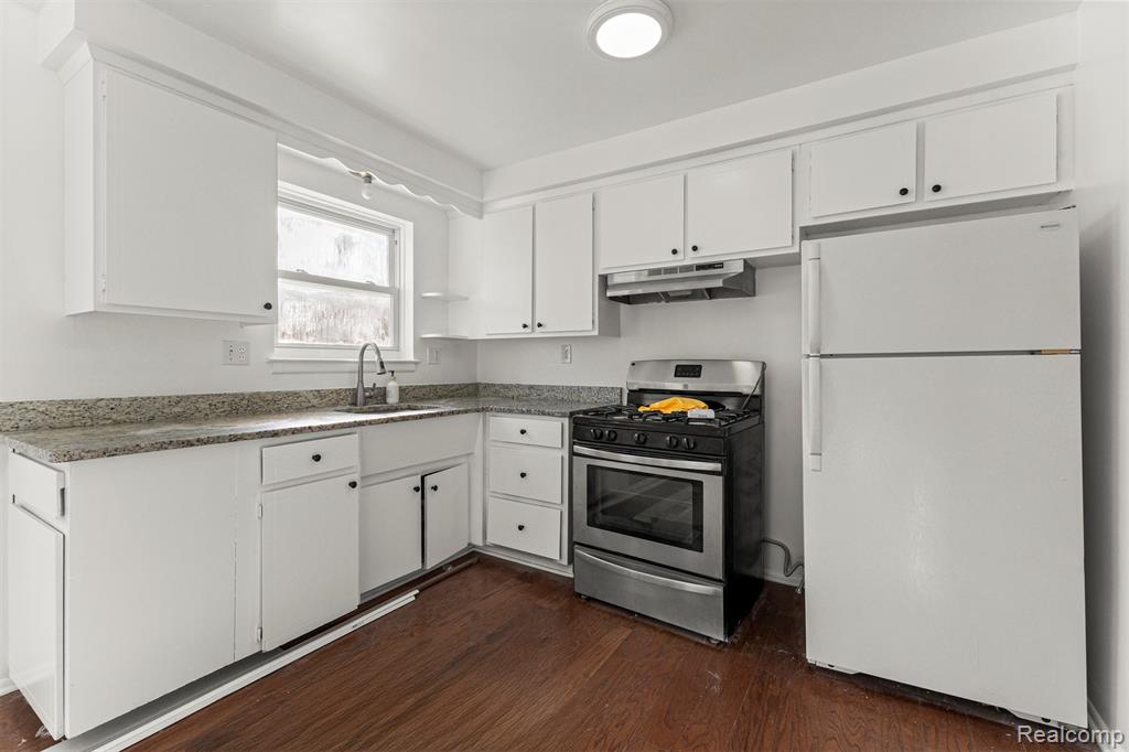 5949 N Lafayette Street, Dearborn Heights, MI 48127 — Photo 11