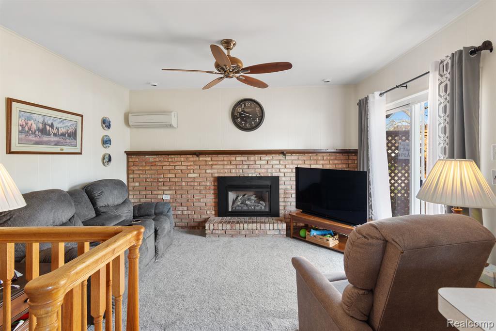 76 W BRAMAN Avenue, Milan, MI 48160 — Photo 4