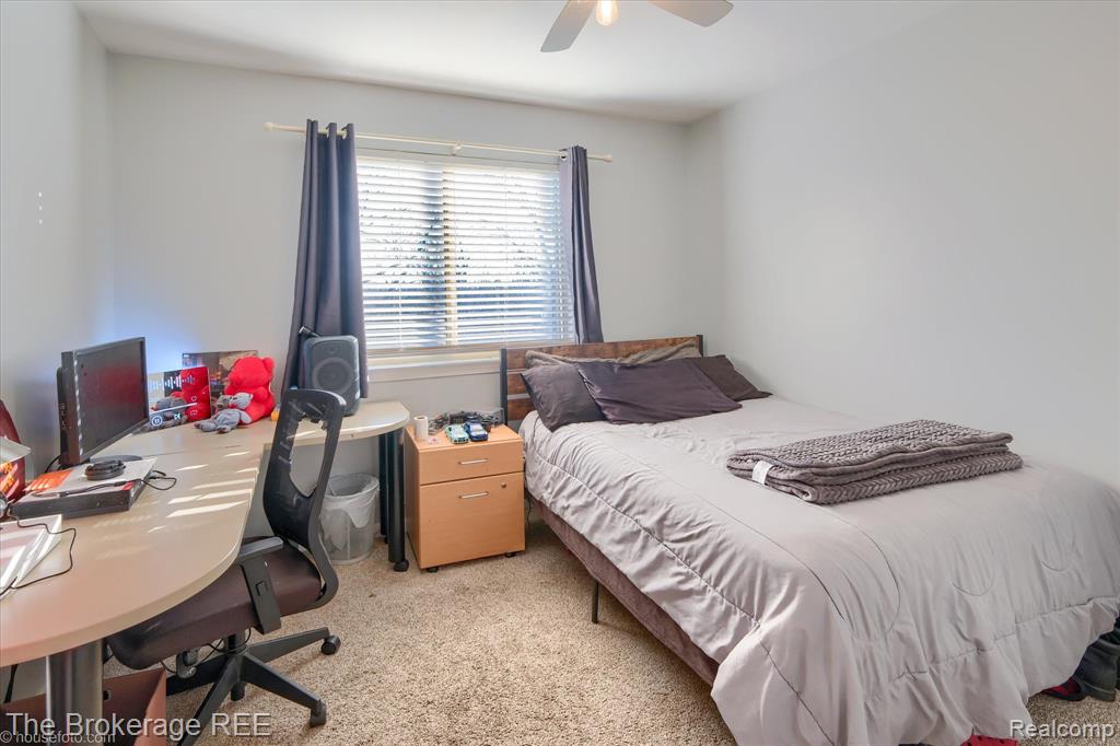 8380 Hunt Club Court, Grand Blanc, MI 48439 — Photo 64