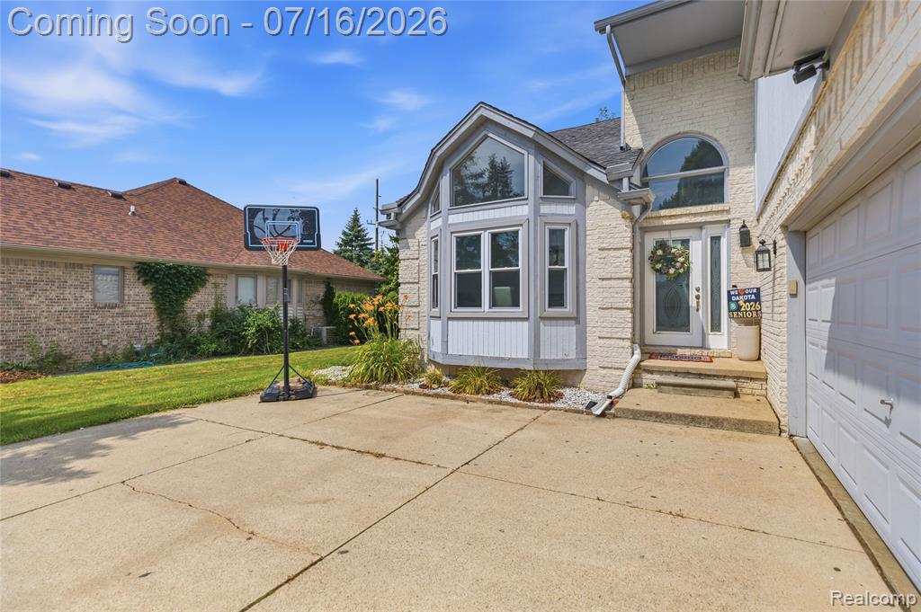 52279 Matterhorn Drive, Macomb, MI 48042 — Photo 37
