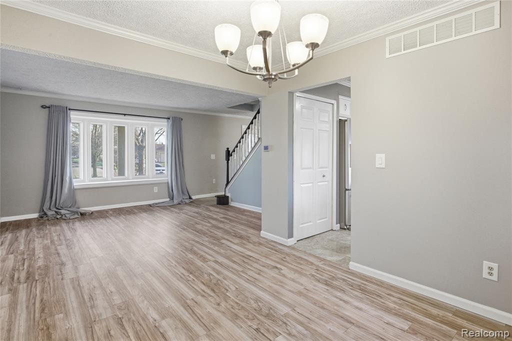 16213 Haverhill Drive, Macomb, MI 48044 — Photo 14