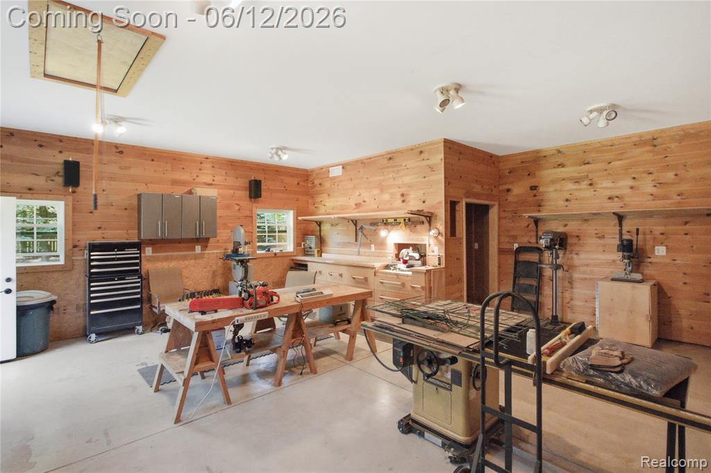 830 Hemingway Road, Lake Orion, MI 48362 — Photo 47