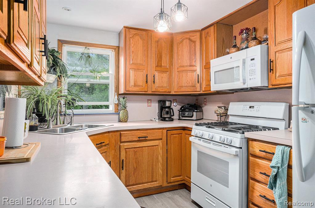 4930 SPRINGSIDE Street, Newport, MI 48166 — Photo 7