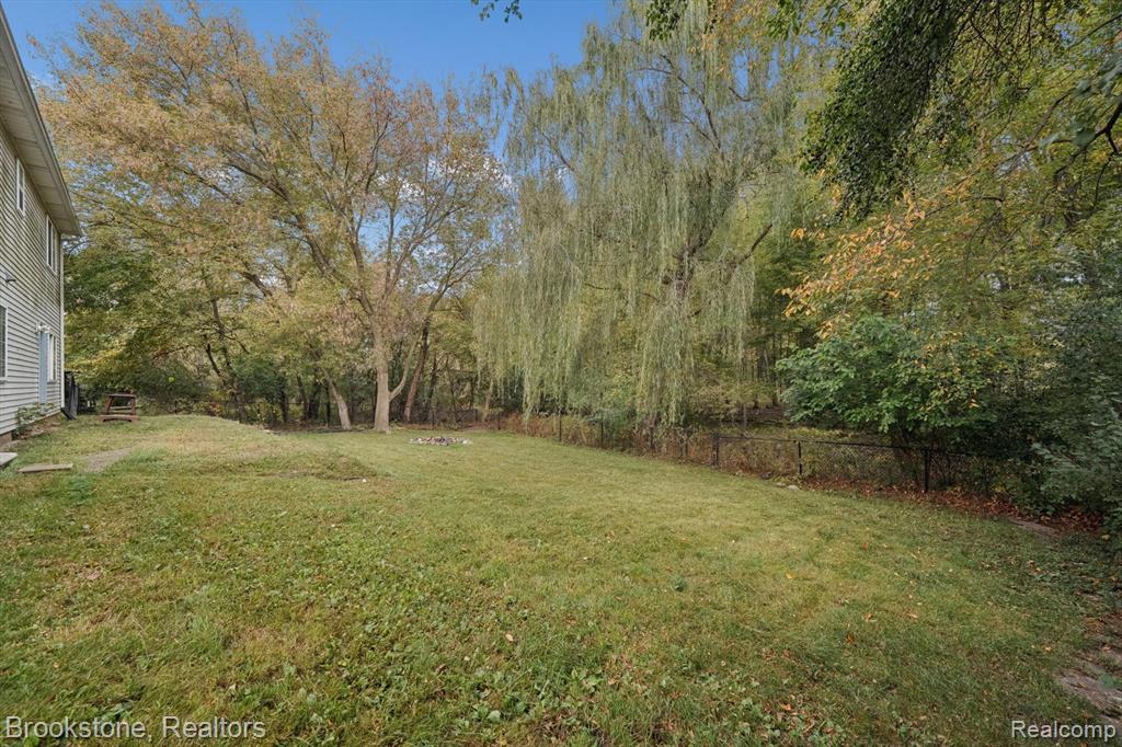 9088 Posey Drive, Whitmore Lake, MI 48189 — Photo 43