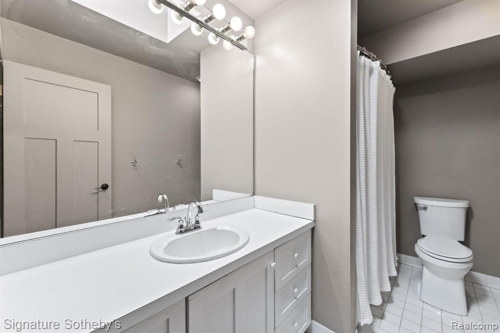 1745 Ridge Road, White Lake, MI 48383 — Photo 24
