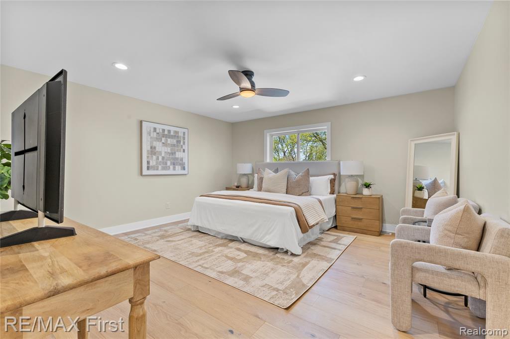 700 Devillen Avenue, Royal Oak, MI 48073 — Photo 32