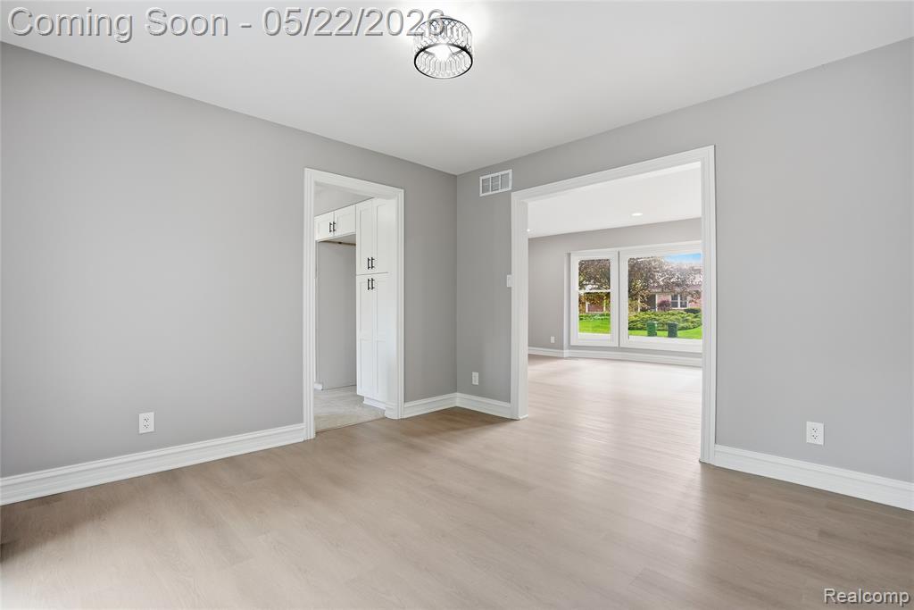 53568 Wolf Drive, Shelby Twp, MI 48316 — Photo 28