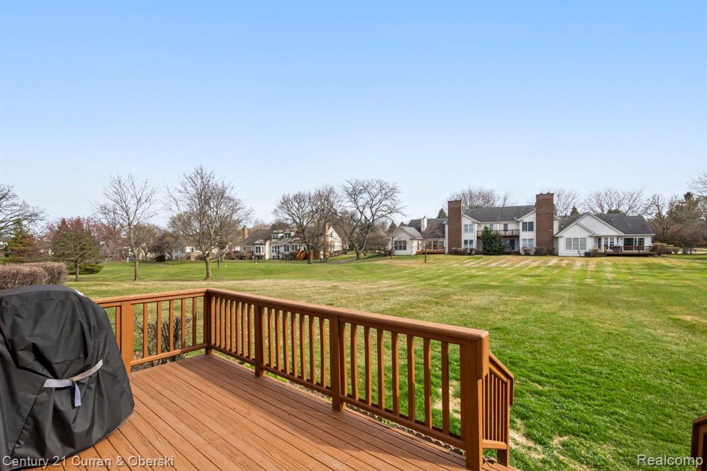 39793 EAGLE TRACE Drive, Northville, MI 48168 — Photo 32