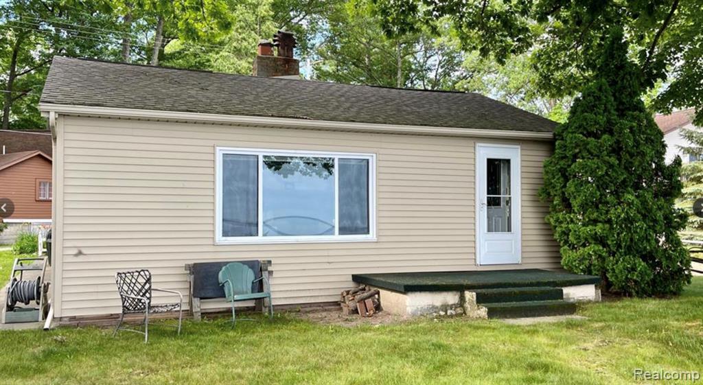 328 Sheridan Drive, Prudenville, MI 48651 — Photo 2