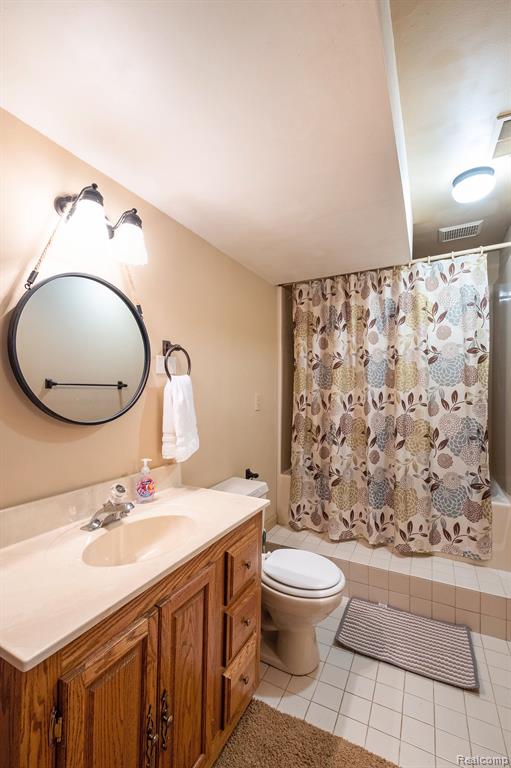 3654 WOODLAND Drive, Metamora, MI 48455 — Photo 29