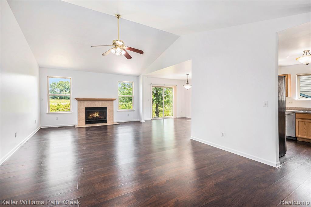 53544 Fox Pointe Drive, New Baltimore, MI 48047 — Photo 6