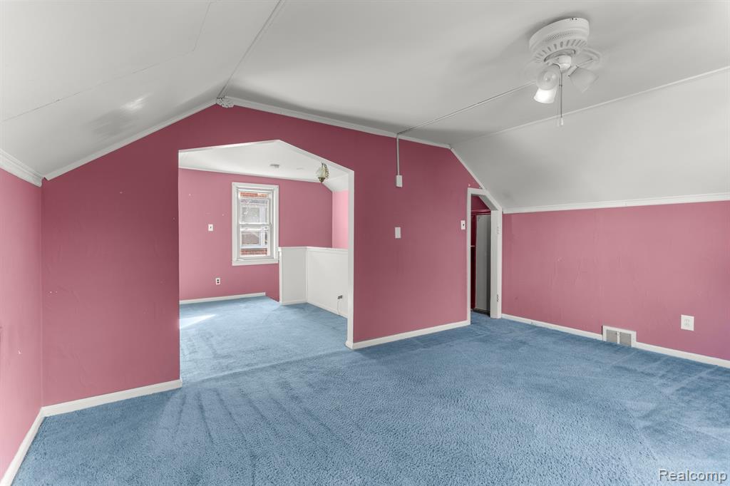 843 MAYBURN Street, Dearborn, MI 48128 — Photo 24