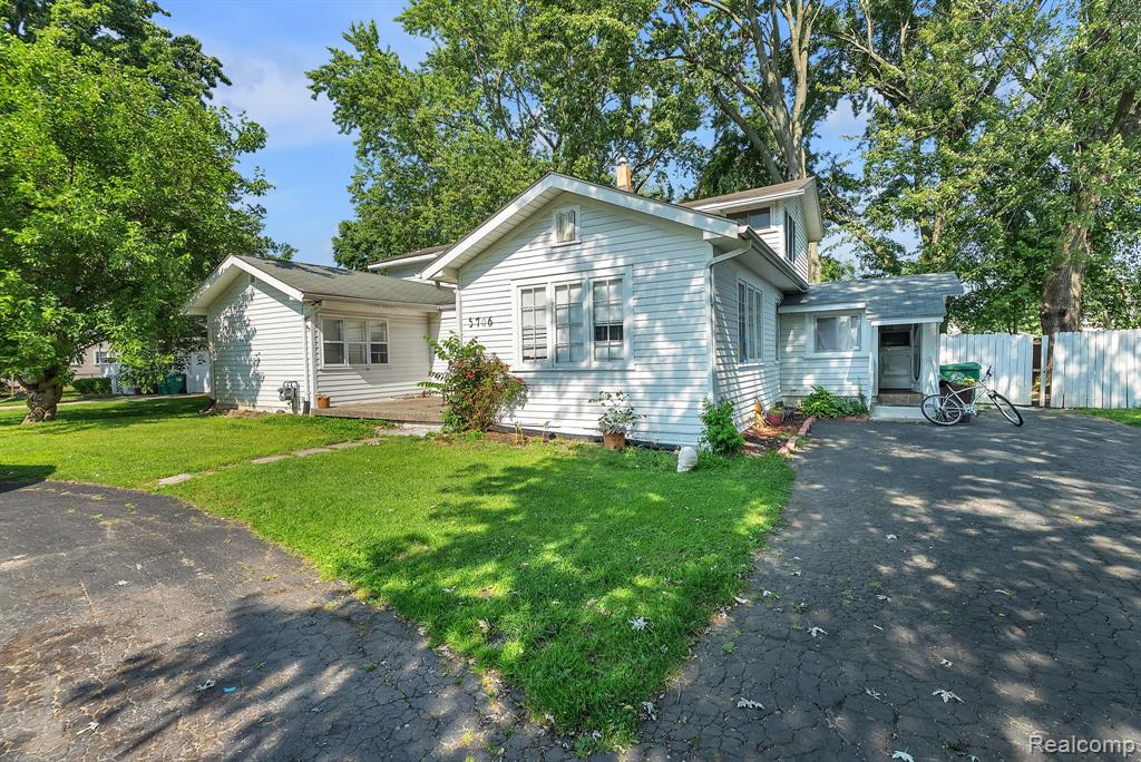 5706 Cardwell Street, Garden City, MI — Photo 6