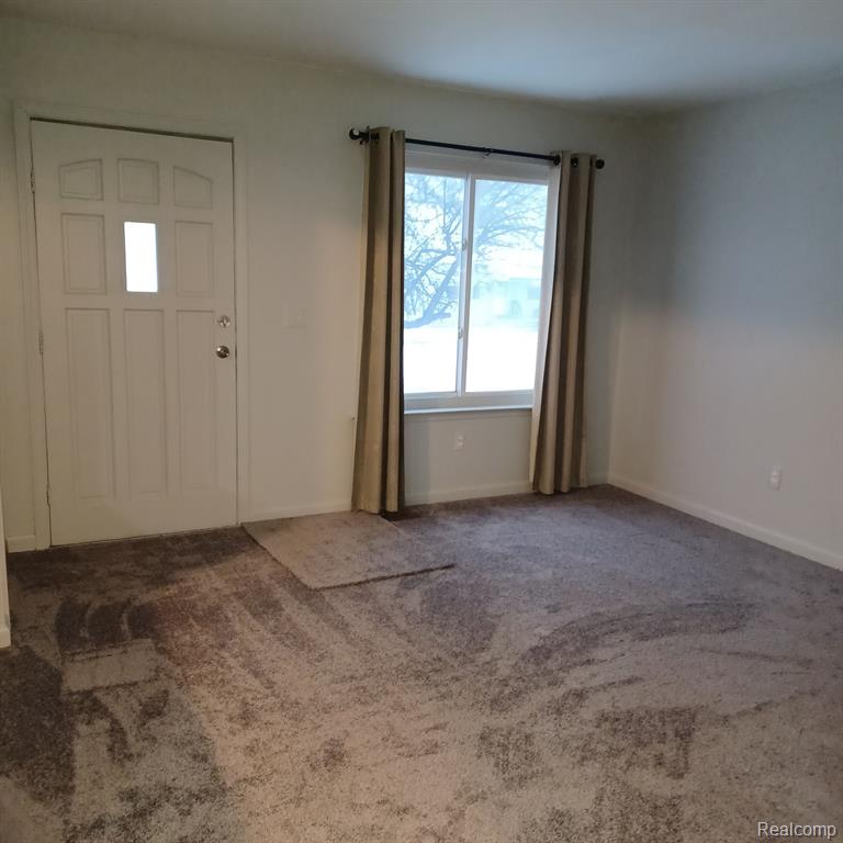 8739 Republic Avenue, Warren, MI 48089 — Photo 14