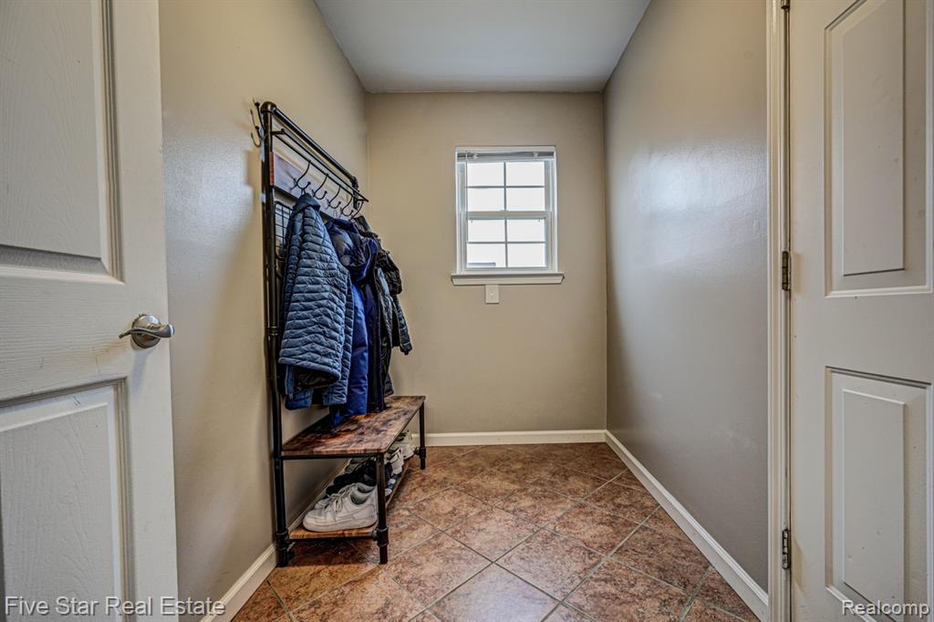 7511 BERMUDA DUNES, Ypsilanti, MI 48197 — Photo 23