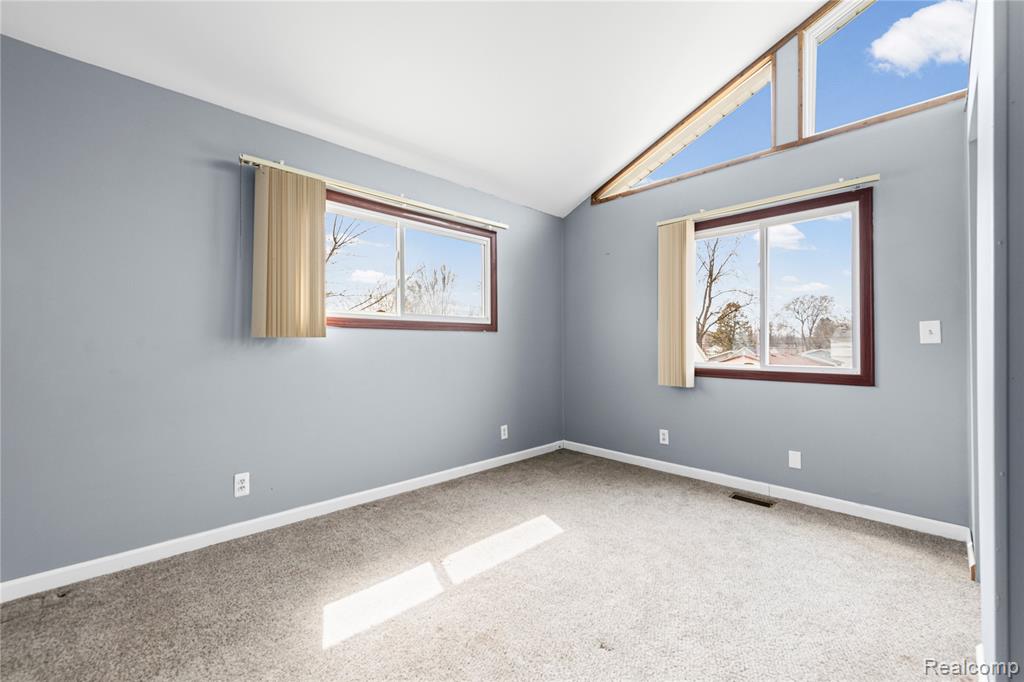 26734 Barrington Street, Madison Heights, MI 48071 — Photo 14