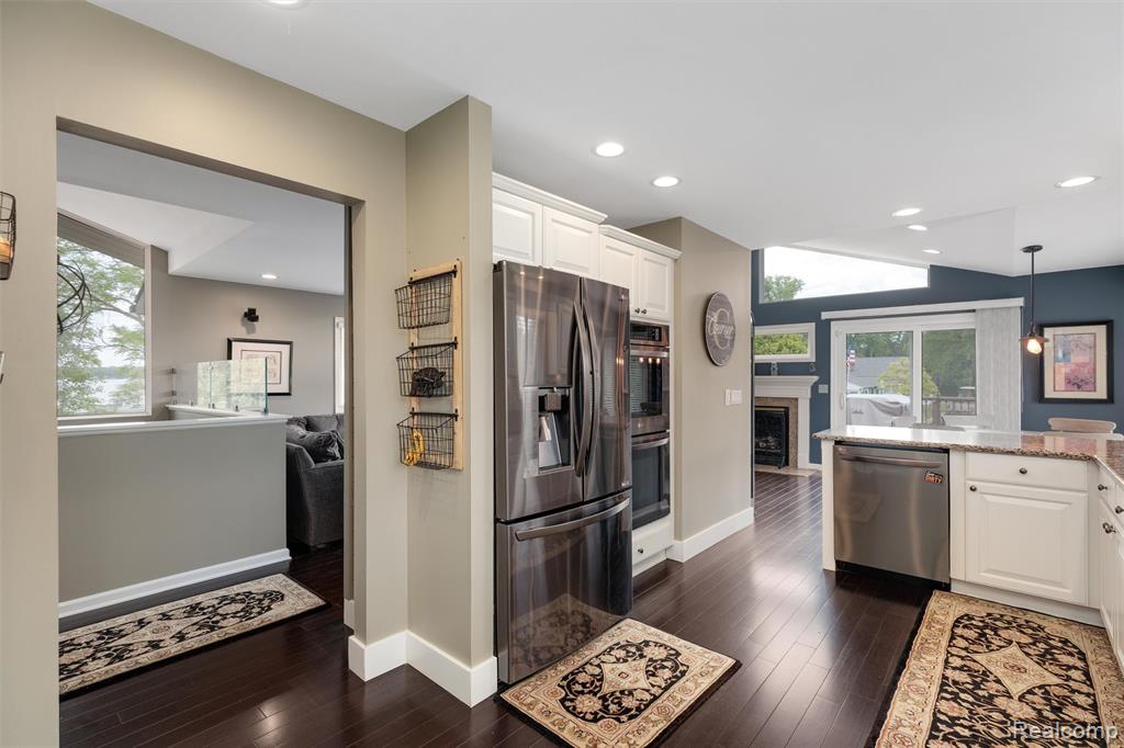 8950 Riverview, Pinckney, MI 48169 — Photo 14