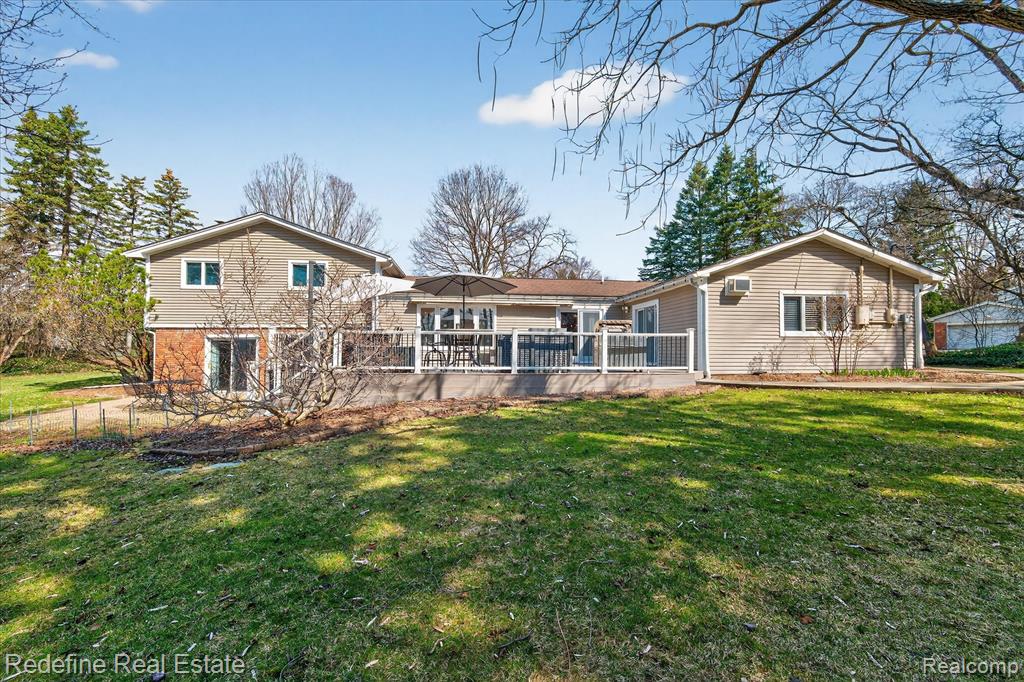 47025 S Chigwidden Drive, Northville, MI 48167 — Photo 47