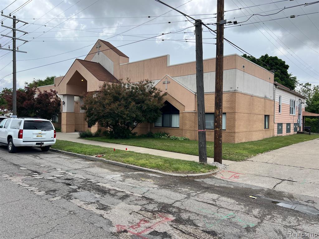 6100 - 6138 E NEVADA Street E - Photo 3