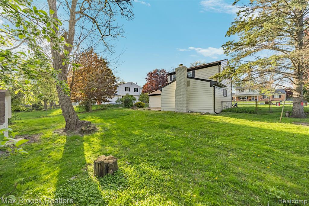1874 Hopkins Drive, Wixom, MI 48393 — Photo 49