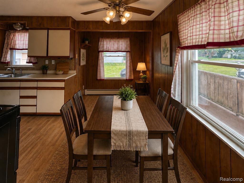 921 Venoy, Garden City, MI — Photo 4
