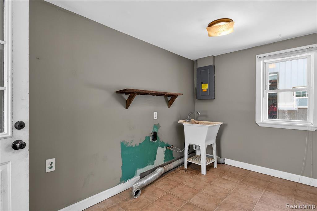23650 Elwell Road, Belleville, MI 48111 — Photo 31