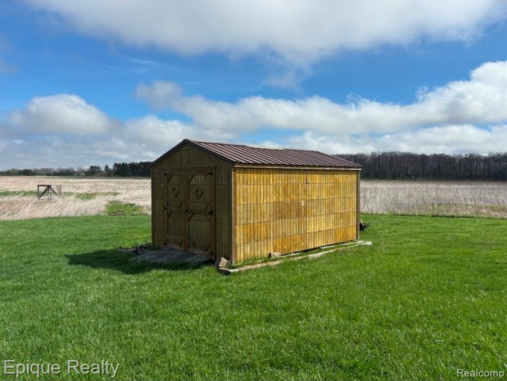 8455 Taft Road, Ovid, MI 48866 — Photo 32