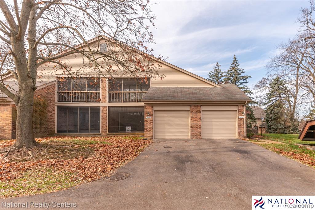 29705 Pine Ridge Circle, 35, Farmington Hills, MI 48331 — Photo 29
