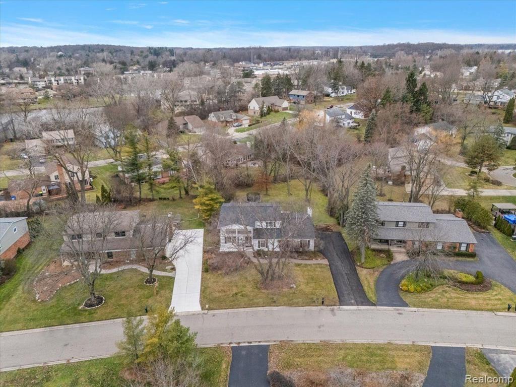 4592 FAIRWAY Ridge, West Bloomfield, MI 48323 — Photo 54