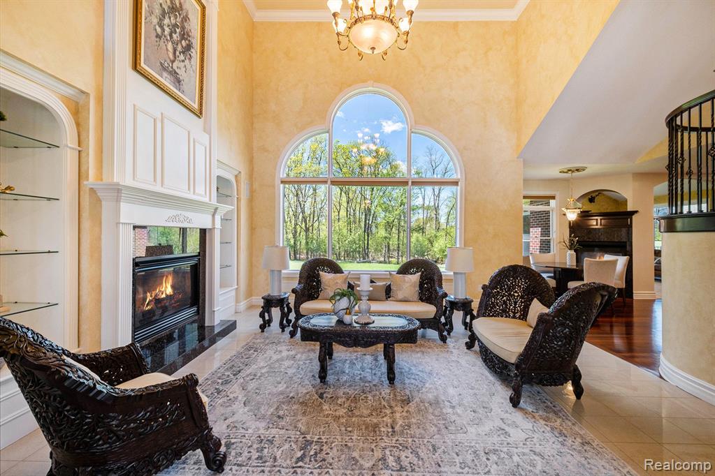 8294 WARWICK GROVES, Grand Blanc, MI 48439 — Photo 4