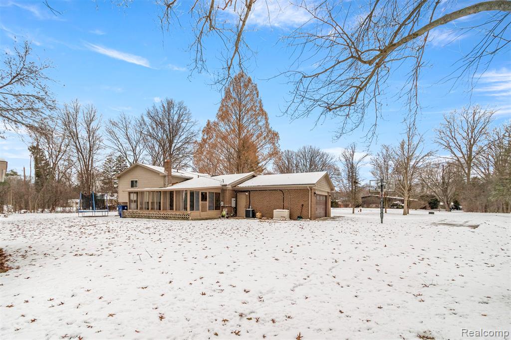 41925 South Drive, Canton, MI 48188 — Photo 32