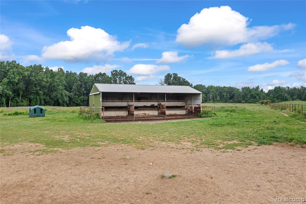 5095 Casey Road, Dryden, MI 48428 — Photo 38